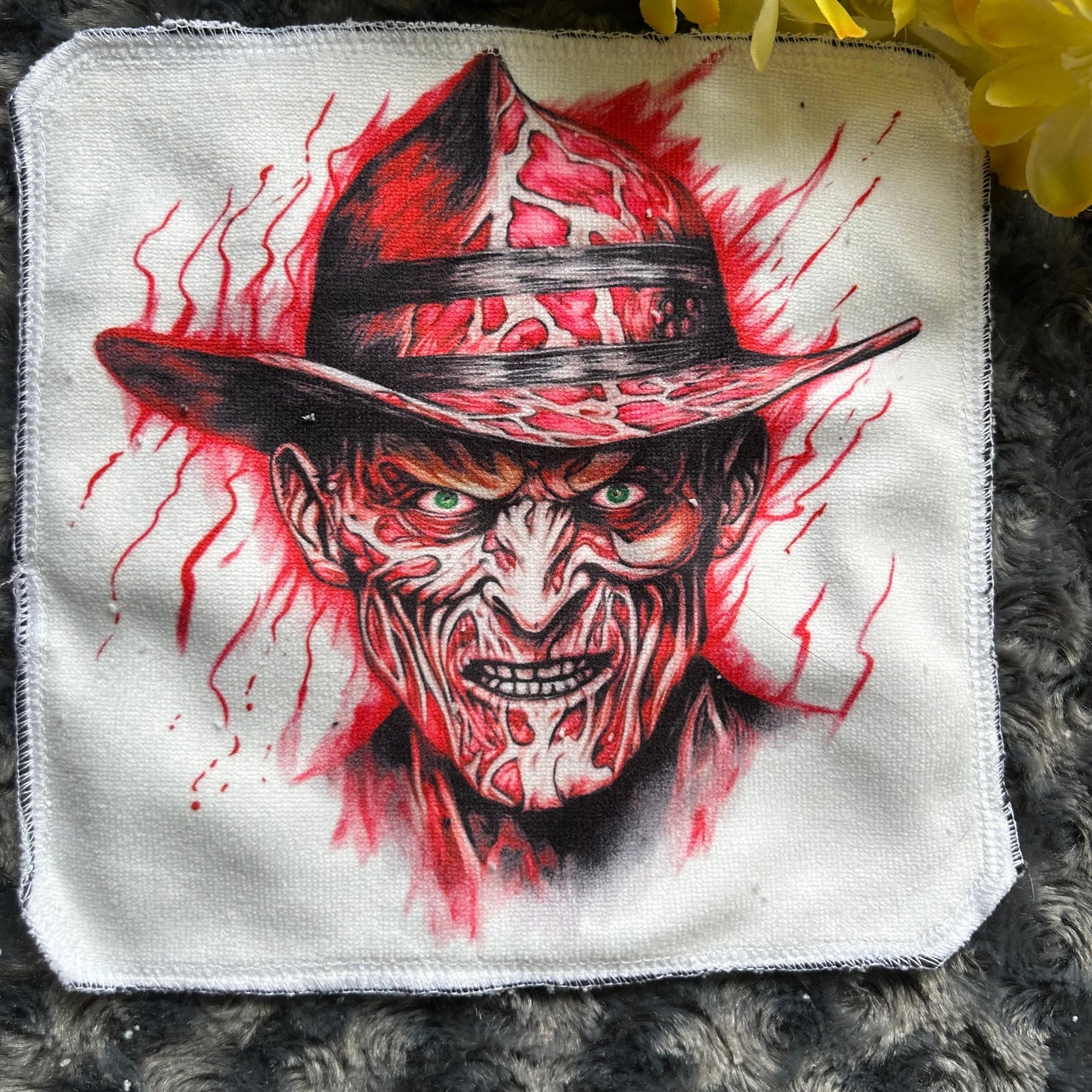 Débarbouillette personnage tueur Halloween
