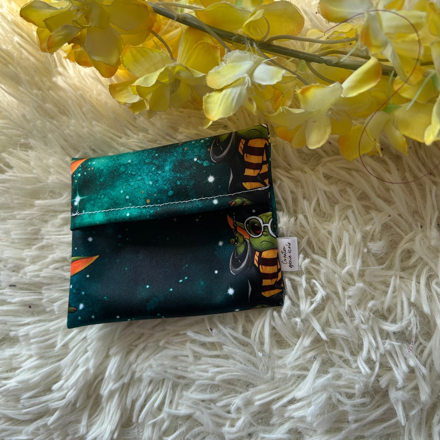 Pochette pour serviette extraterrestre vert magie