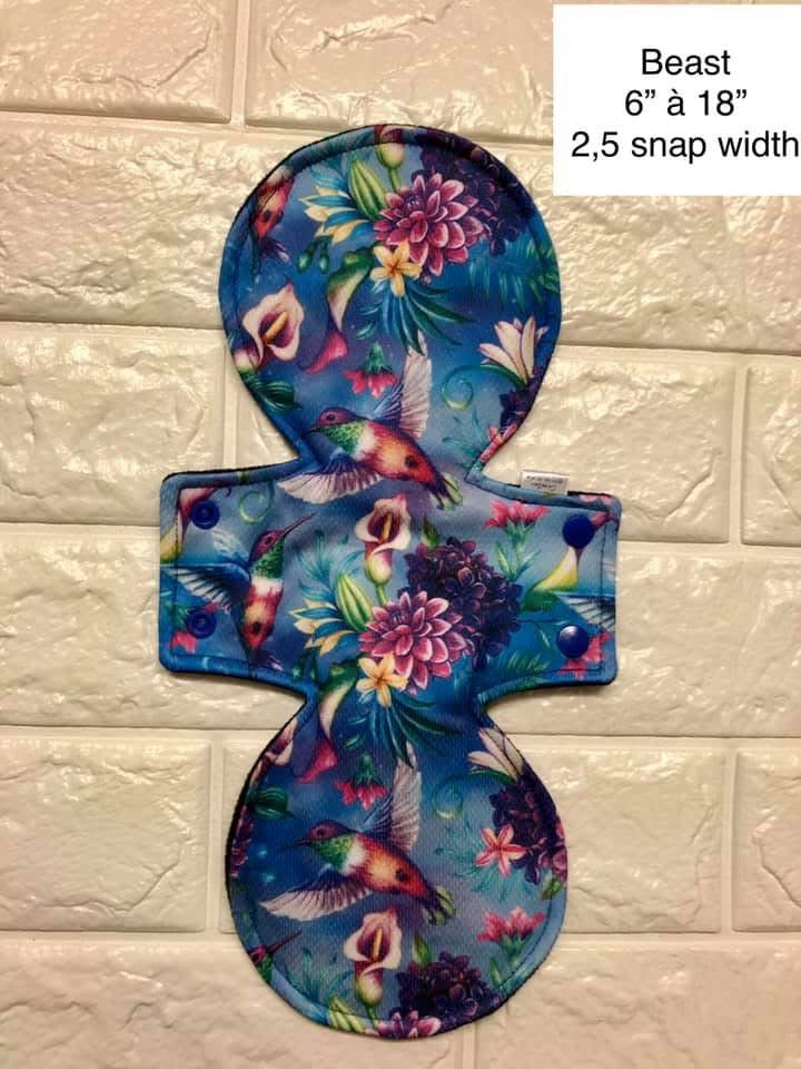 Serviette hygiénique lavable extraterrestre bleu minky