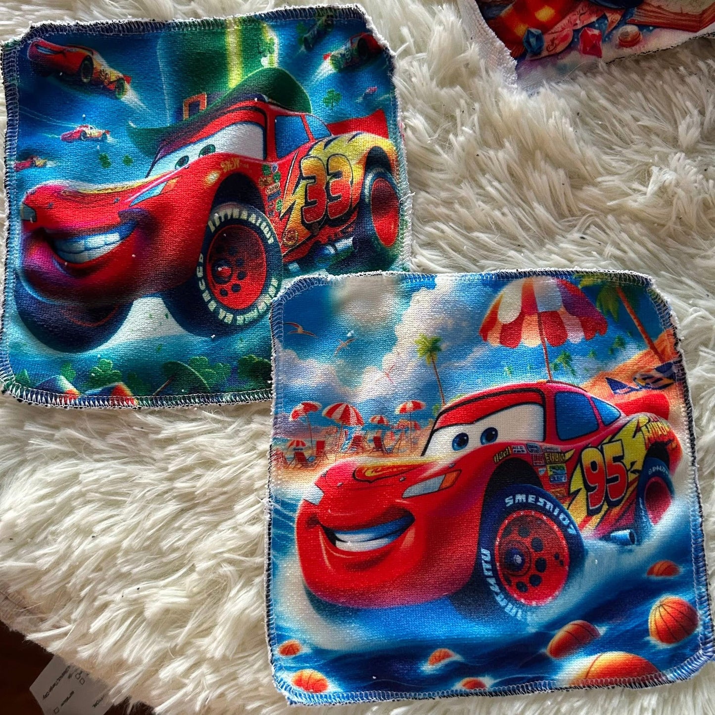 Débarbouillette personnage auto