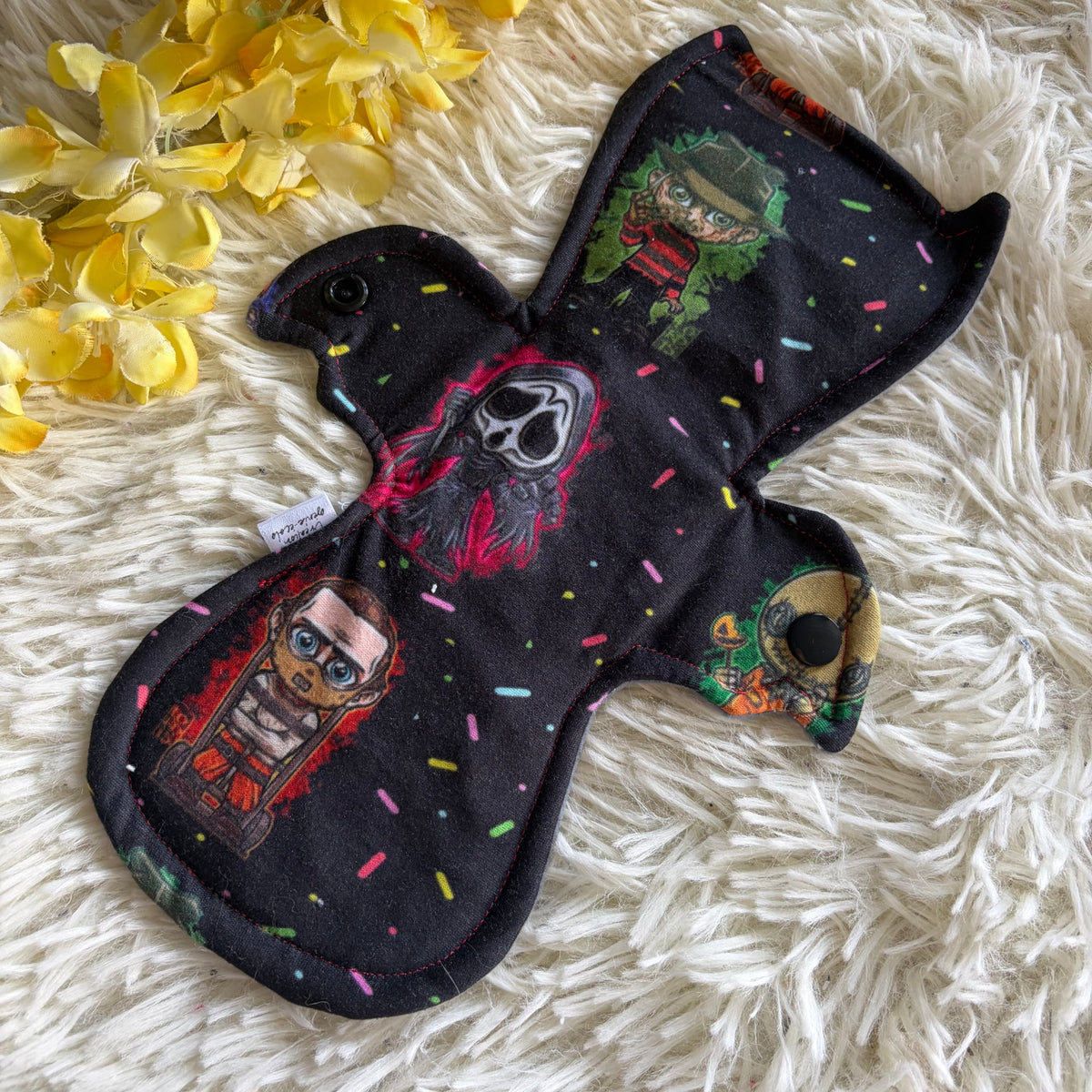 Serviette hygiénique 10“modéré Halloween tueur