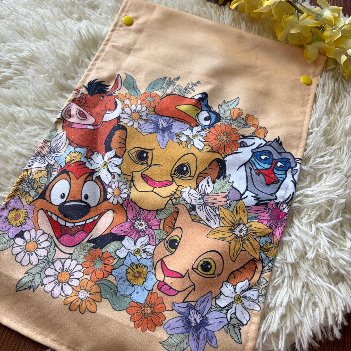 Serviette à main lion