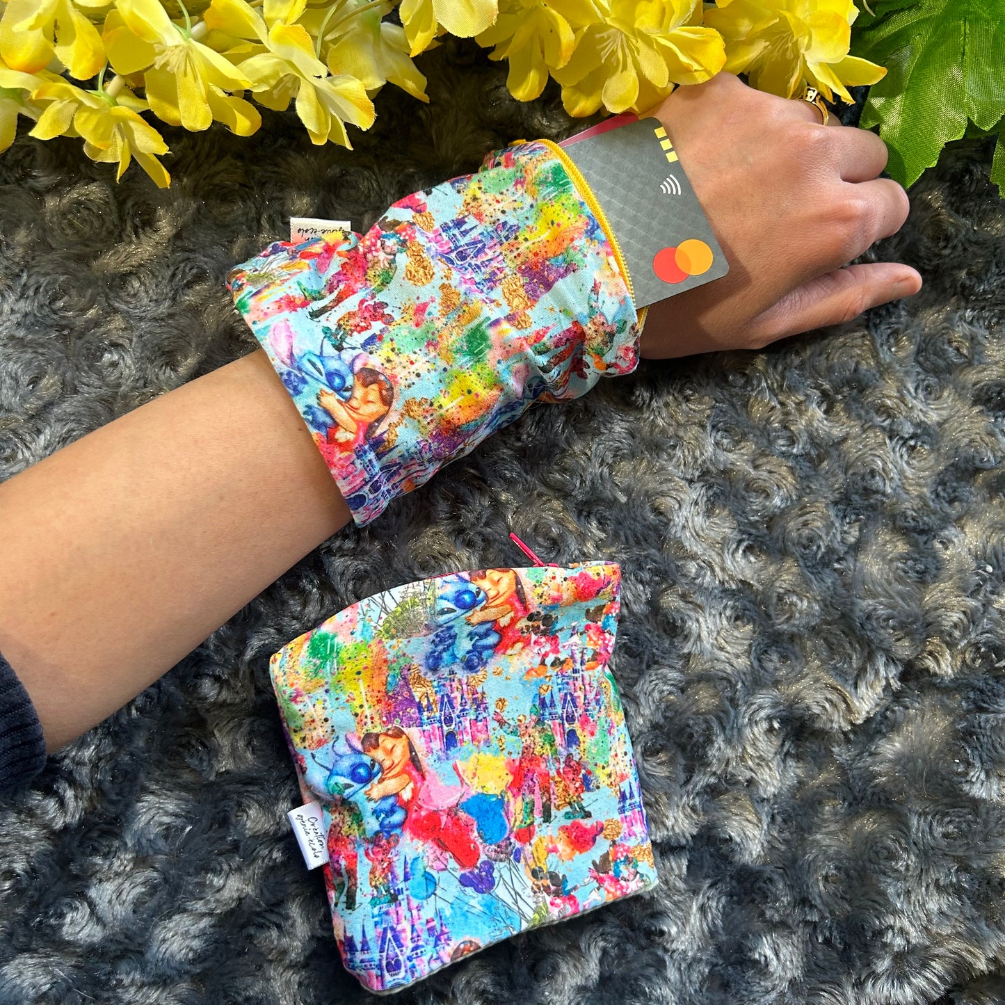 Portefeuille de poignet extraterrestre