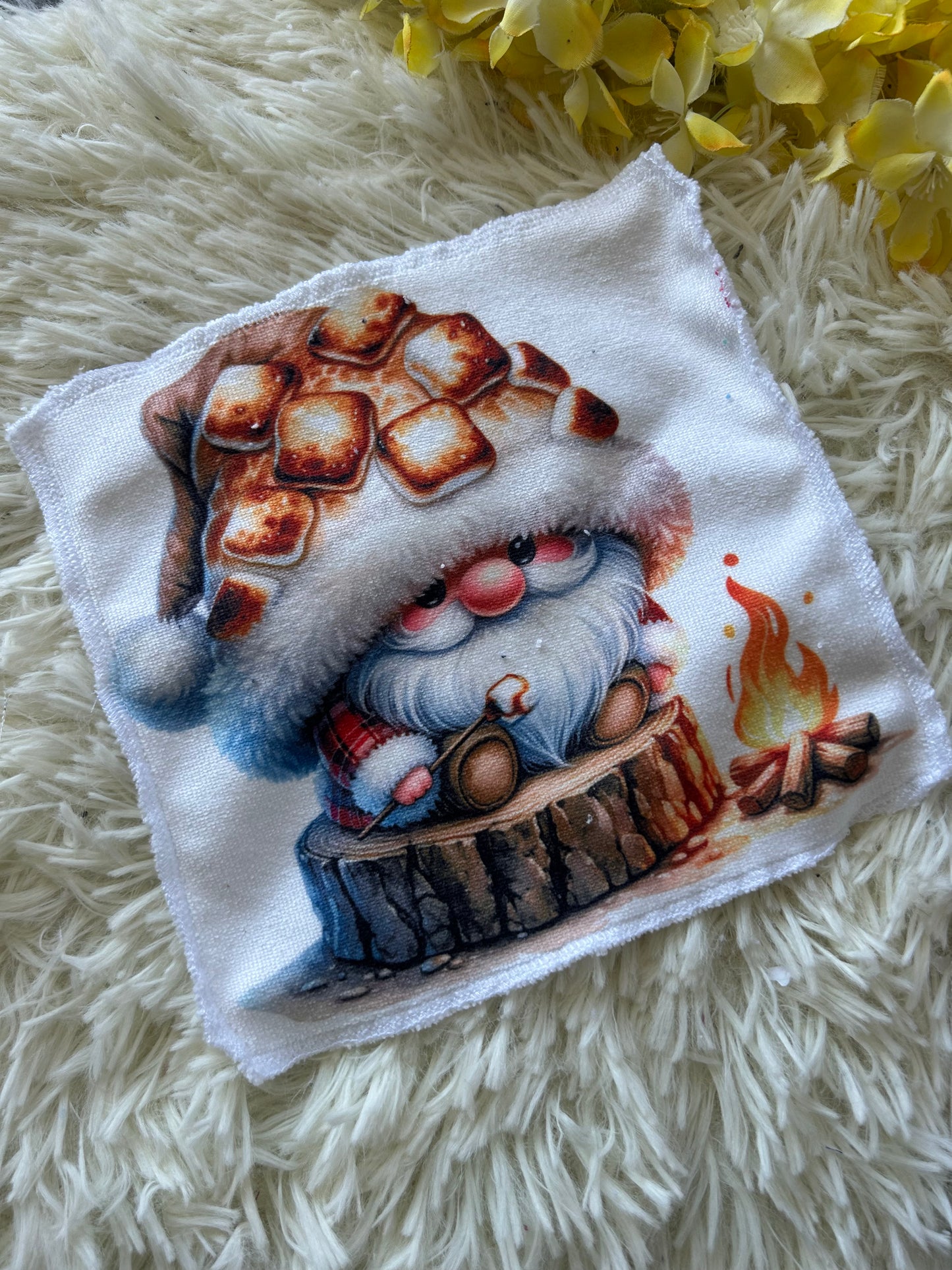 Débarbouillette chien gnomes smores