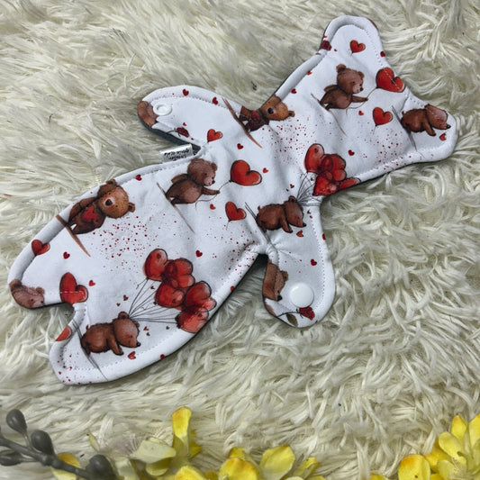 Serviette hygiénique 9”M amour ours