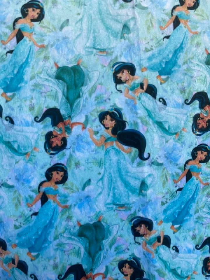 Serviette hygiénique lavable princesse minky