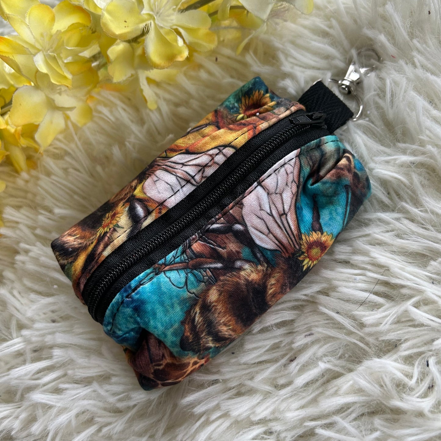 Pochette à kleenex abeille willfée