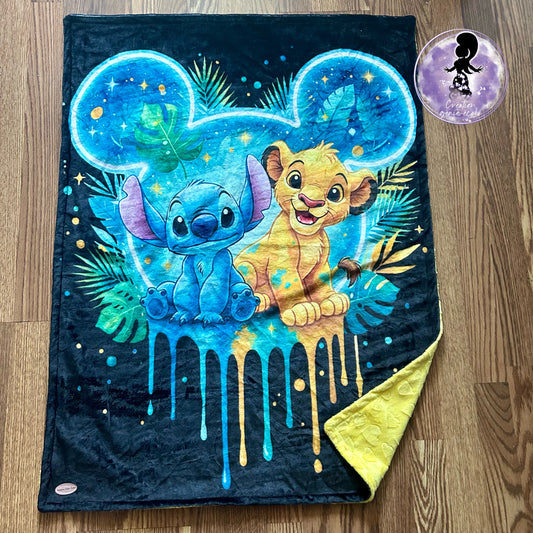 Doudou 30x40 lion extraterrestre bleu