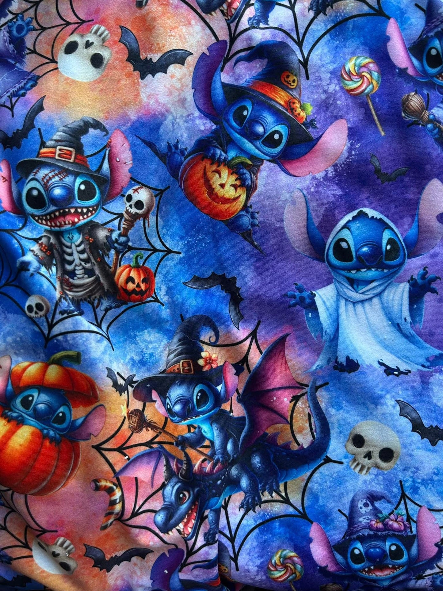 Serviette hygiénique lavable exclusif personnage bleu Halloween dbp