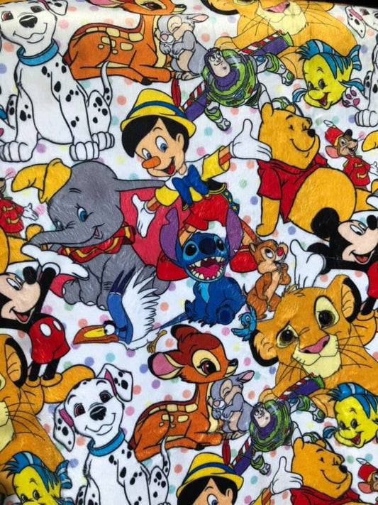 Serviette hygiénique lavable personnage minky