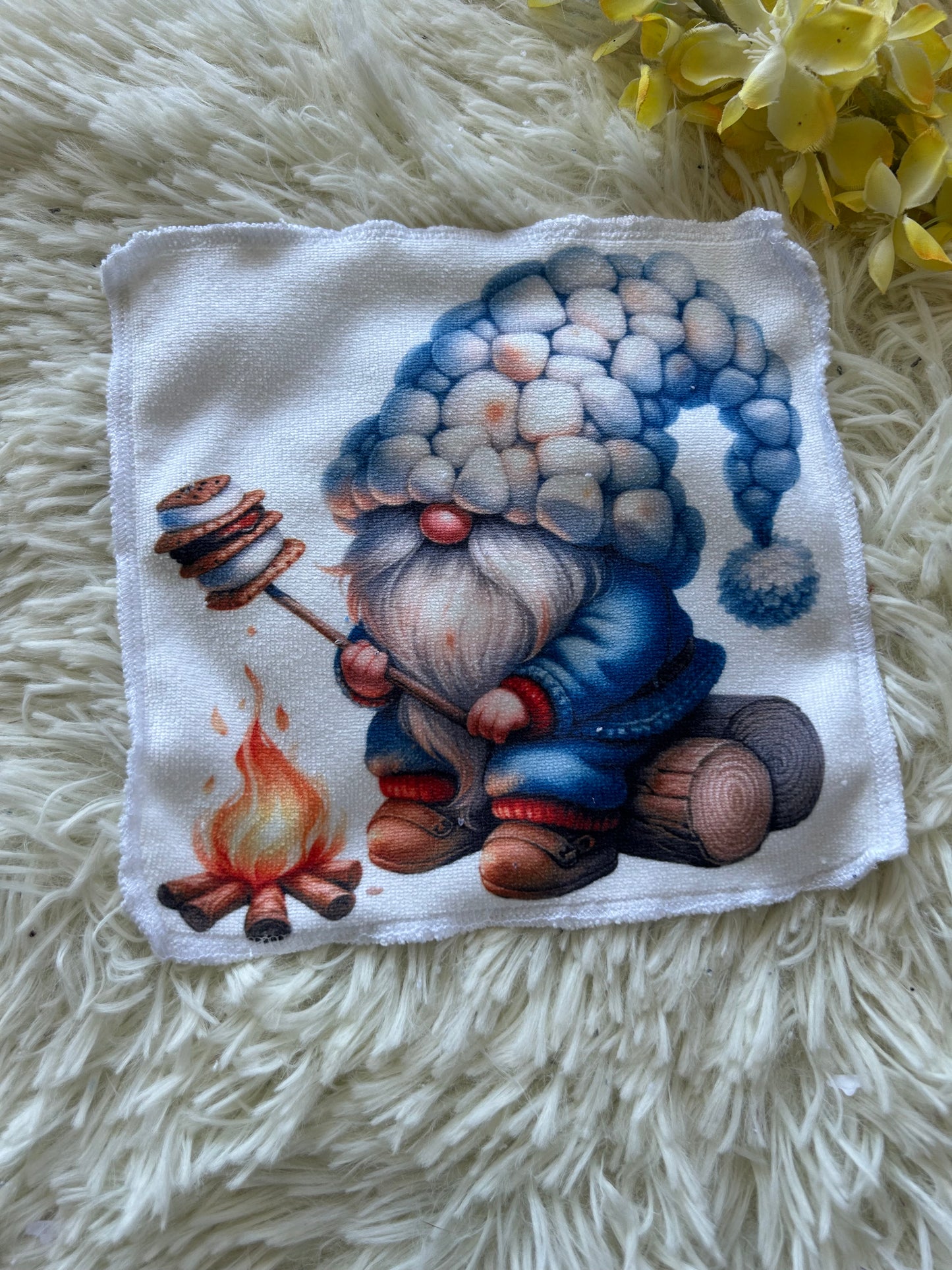 Débarbouillette chien gnomes smores