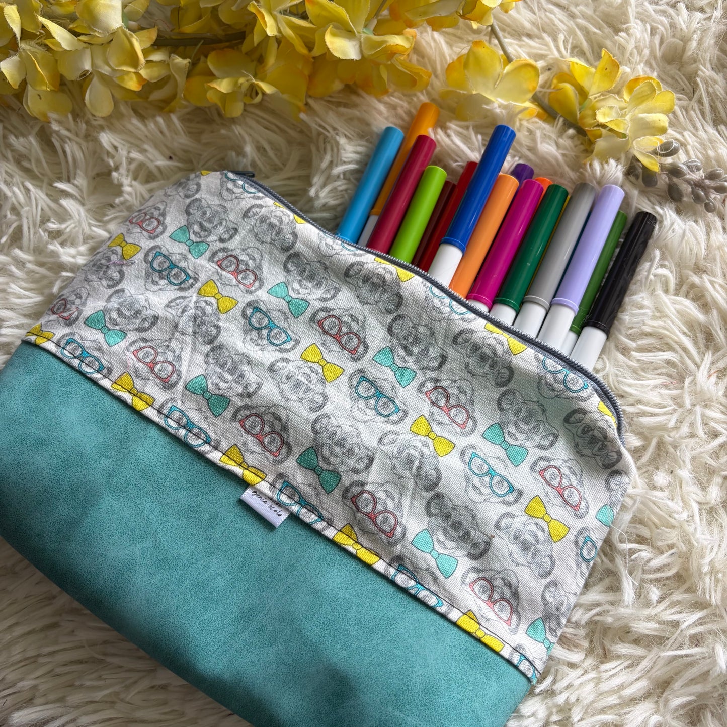Trousse de crayon / maquillage lion