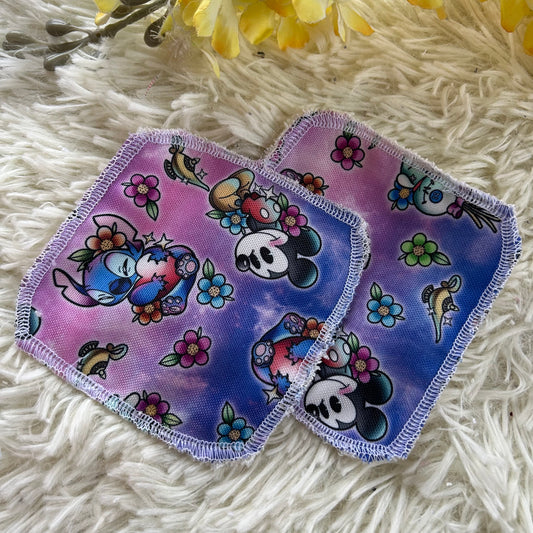 Tampon démaquillant extraterrestre bleu