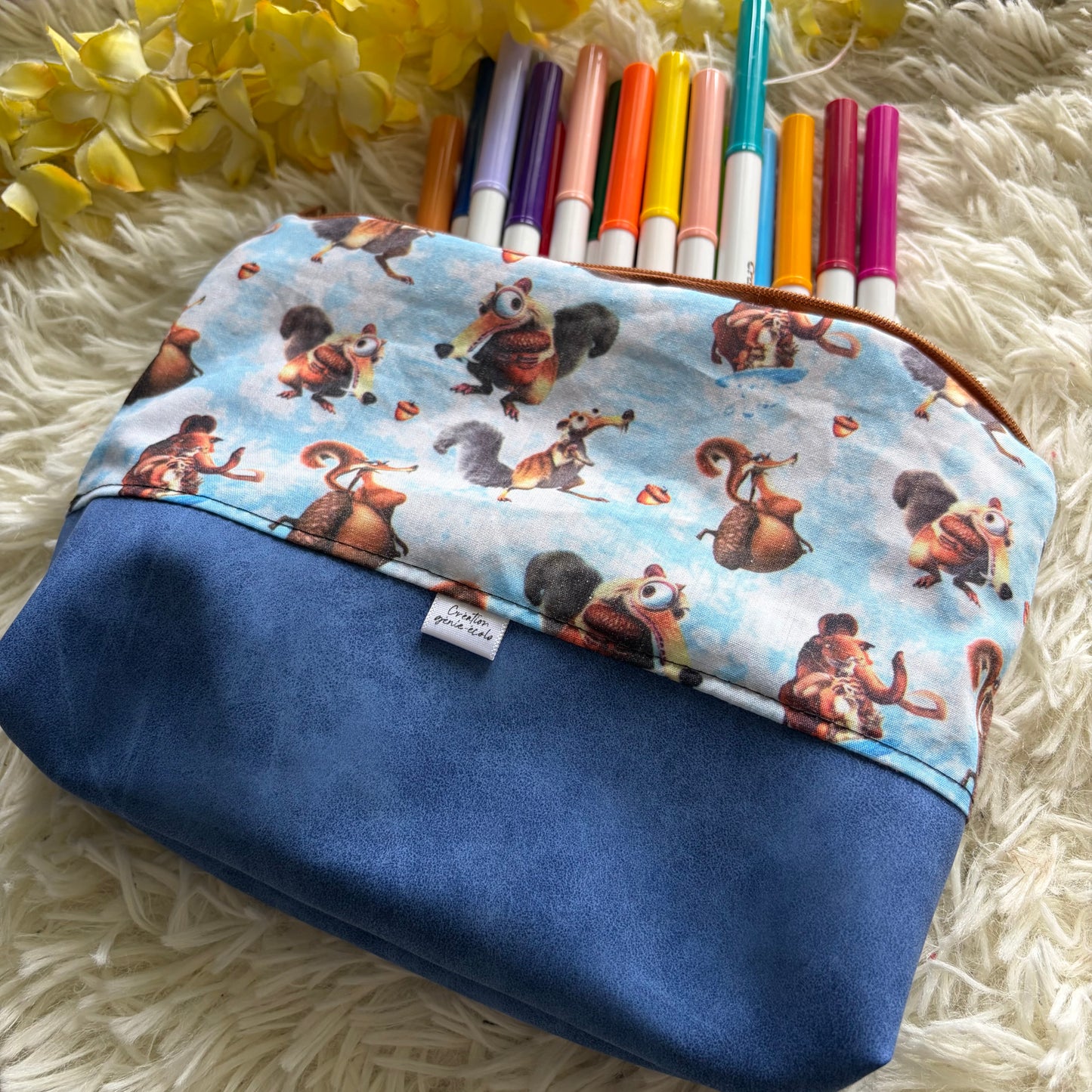 Trousse de crayon / maquillage écureuil