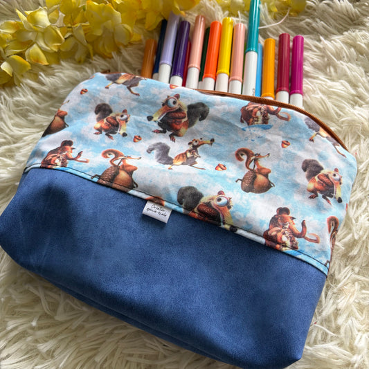 Trousse de crayon / maquillage écureuil
