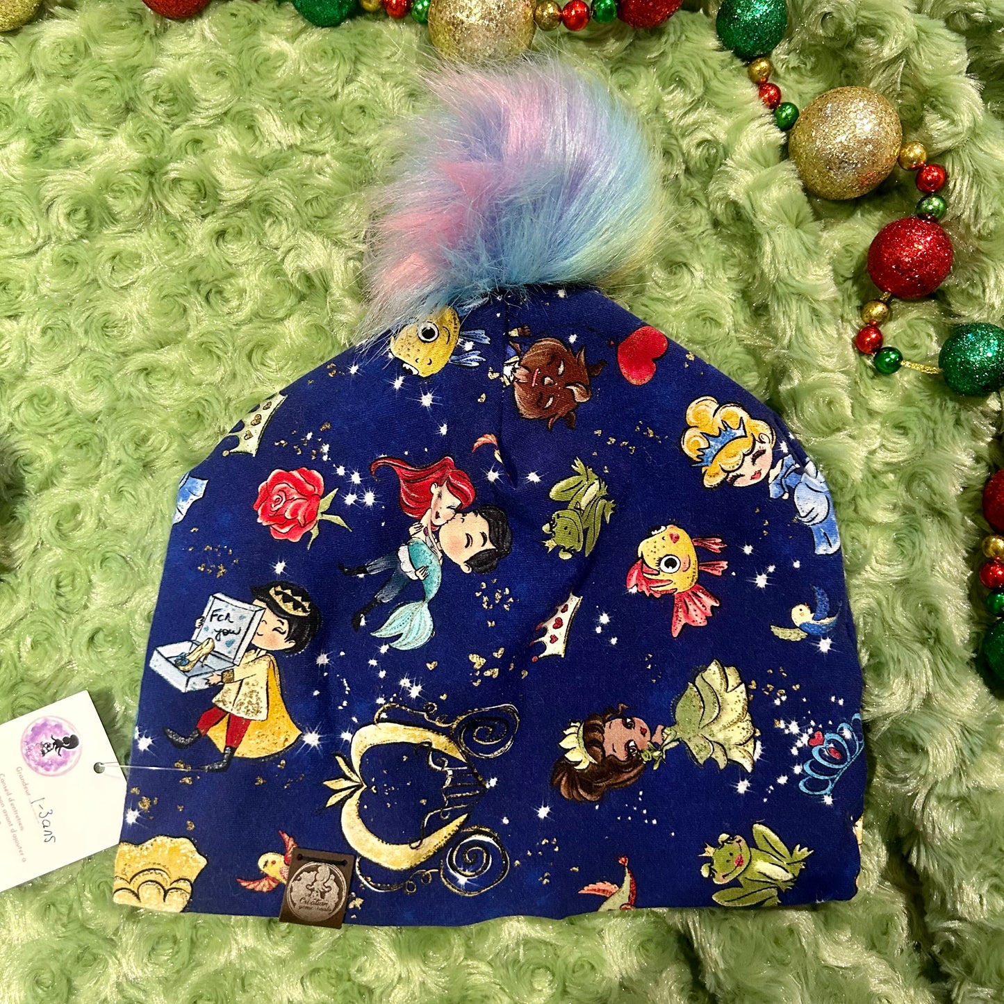 Tuque à pompon princesse